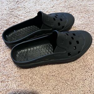 Vans Black Slip-On waterproof mule